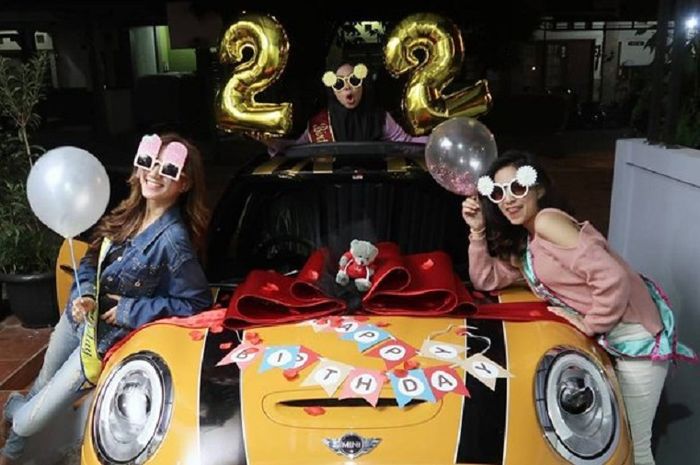 Pesta Ulang Tahun Mewah Dan Kado Seharga Milayaran Rupiah